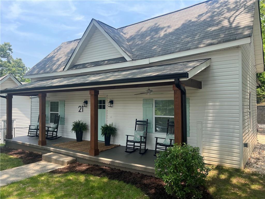 21 Waleska St, Canton, GA 30114 House Rental in Canton, GA
