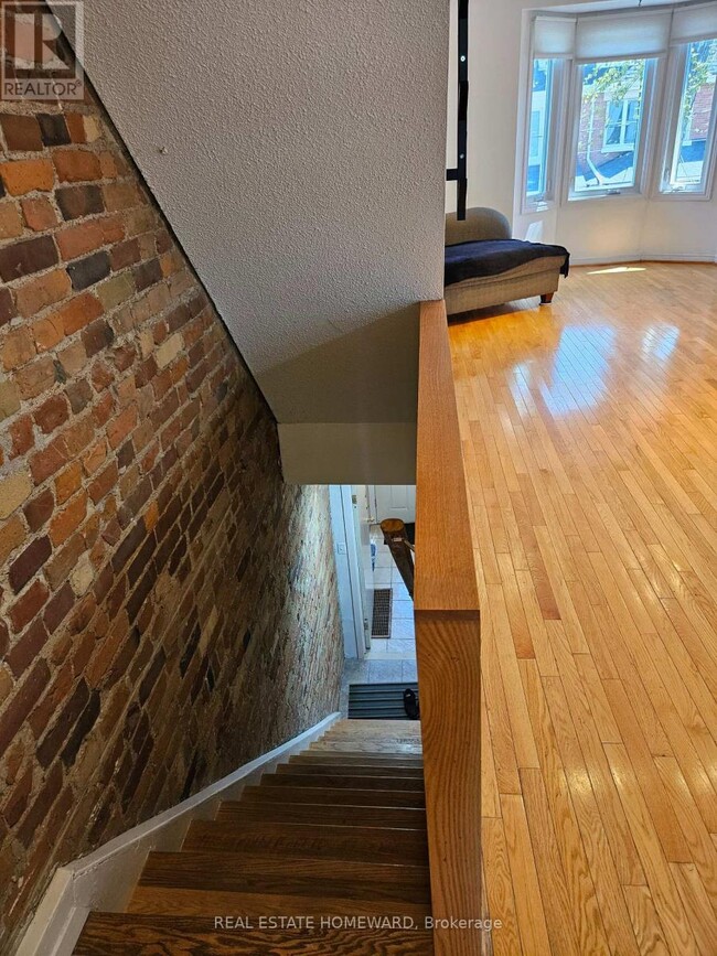 Photo du bâtiment - 60 Hamilton St