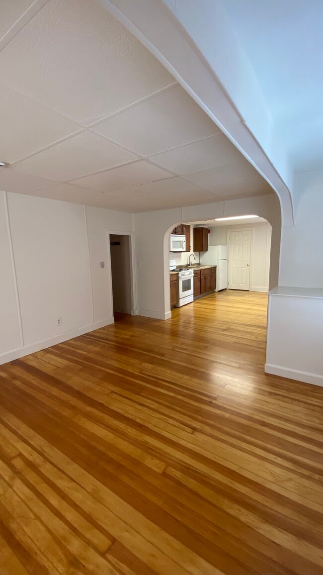 Closet on left - 444 Central Ave