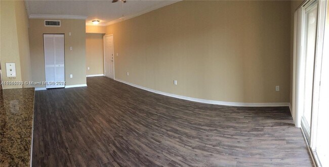 Foto del edificio - 11601 SW 2nd St