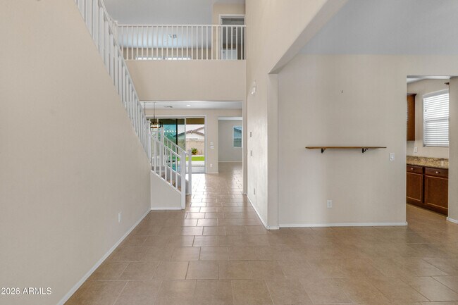 Foto del edificio - 1671 N 214th Ave