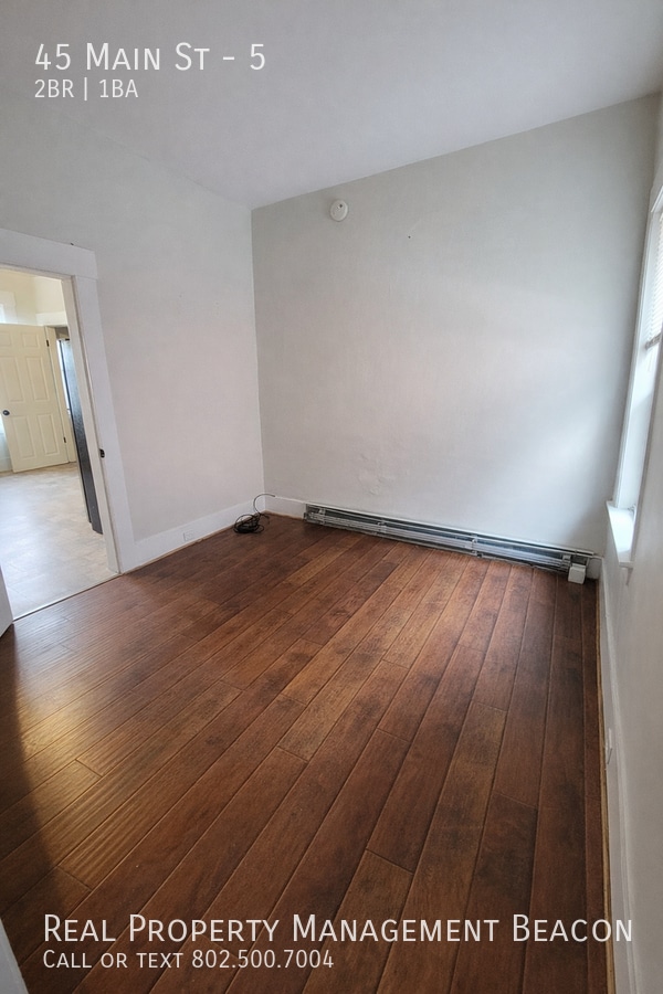 Building Photo - 45 Main St