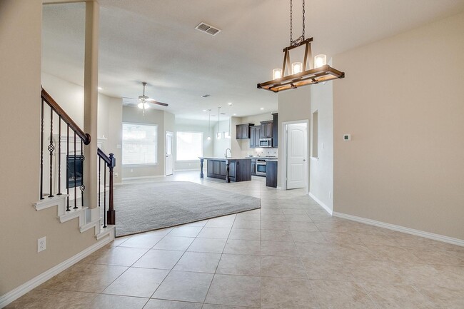 Foto del edificio - Beautiful 5 Bed, 3 Bath, 2-Story Home in Morningstar Subdivision- Aledo ISD- 76008