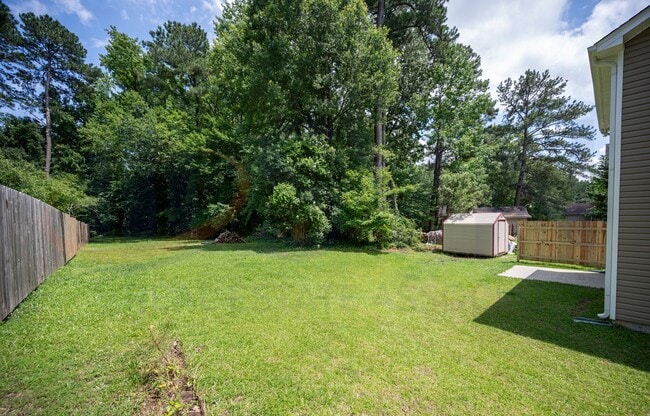 Photo - Spacious 4-Bedroom Home in Durham’s Milan ...