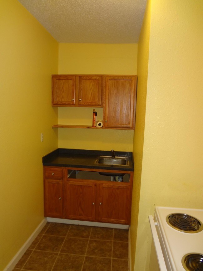Foto del edificio - 106 Burch St