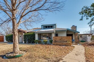 Building Photo - 661 Prairie Dell St