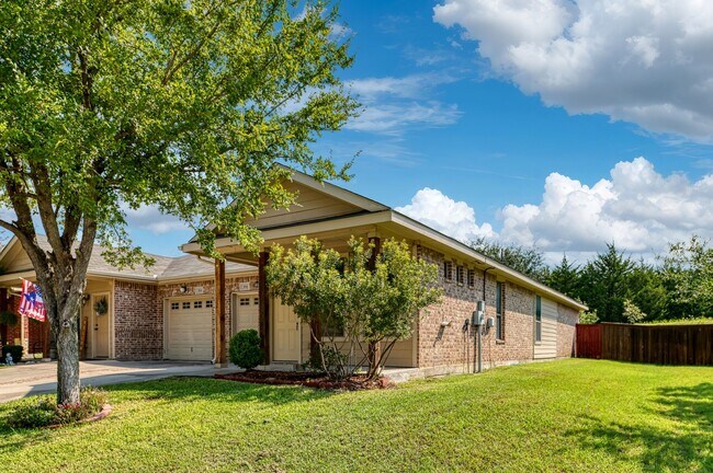 Foto del edificio - Nice 3 Bedroom Duplex located in Lavon, Texas!