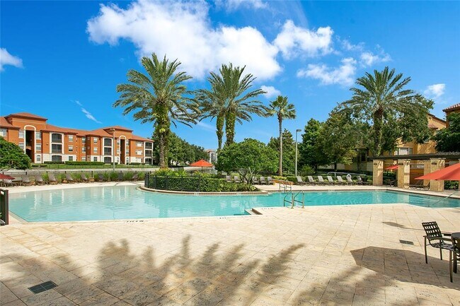 Foto del edificio - 6153 Metrowest Blvd