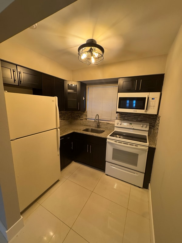 Photo - 1859 Wiley St Apartment