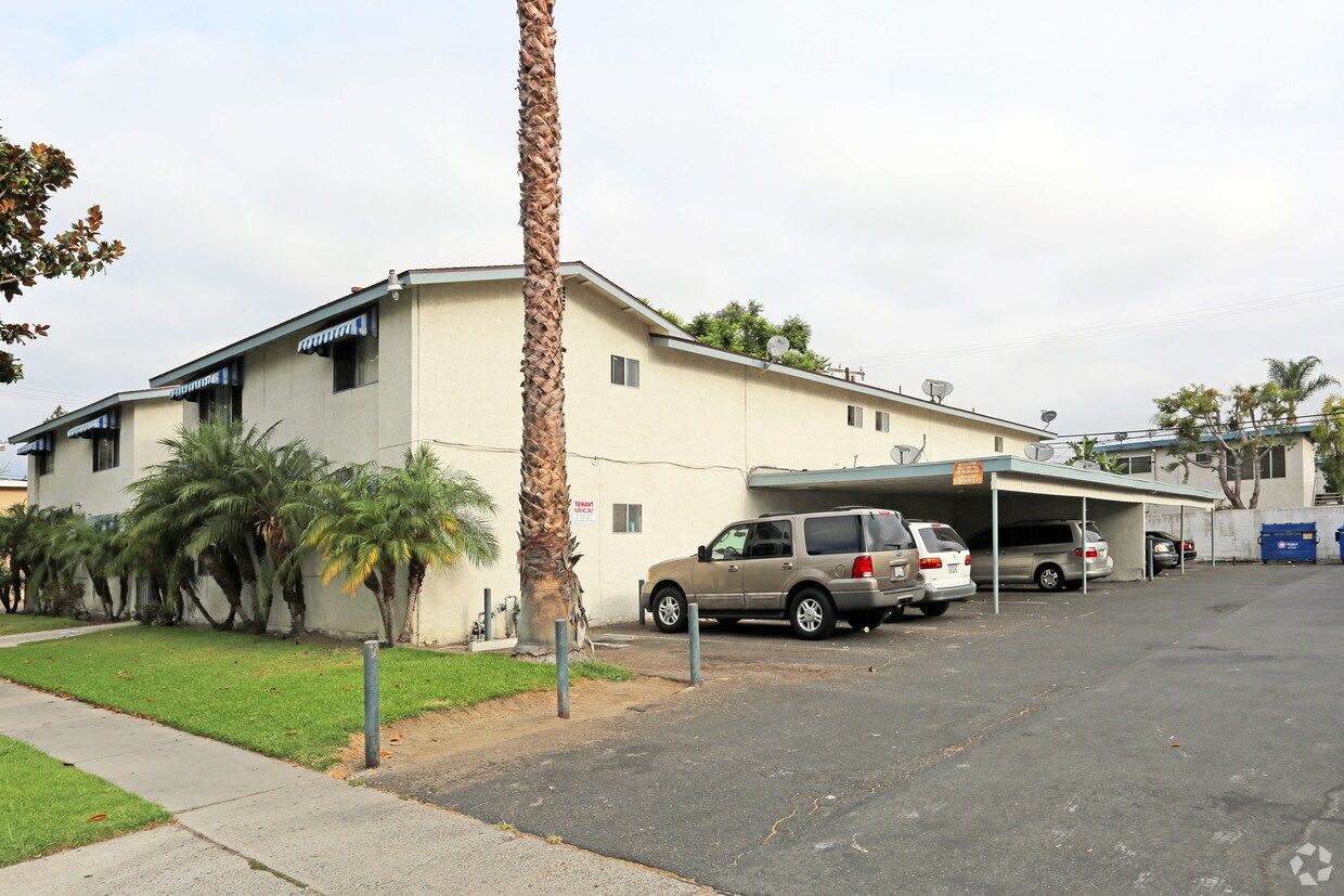 Building Photo - 12541 Sunswept Ave