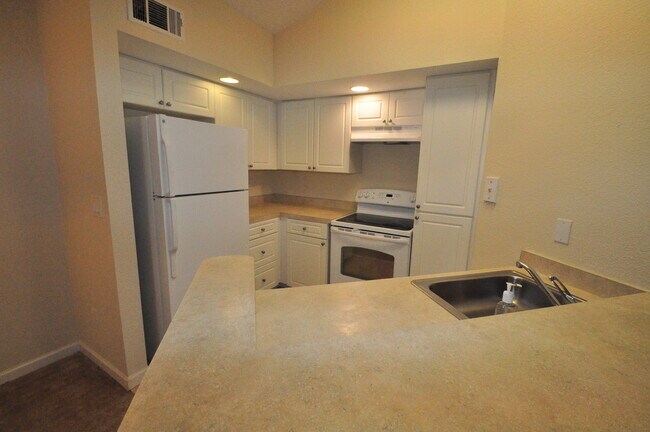 Foto del edificio - ORLANDO: Convenient to Airport, 3rd Floor ...