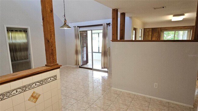Foto del edificio - 140 Fairway Ten Dr