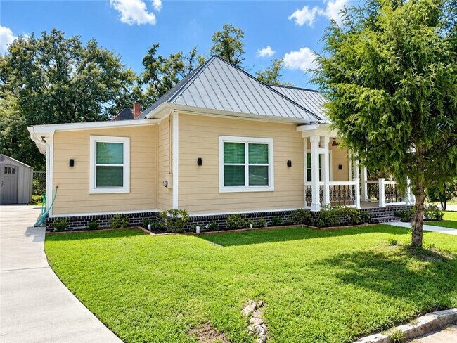 Foto del edificio - 1759 Bolton Rd NW