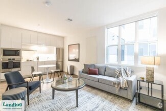 Building Photo - 6220 Springhill Dr