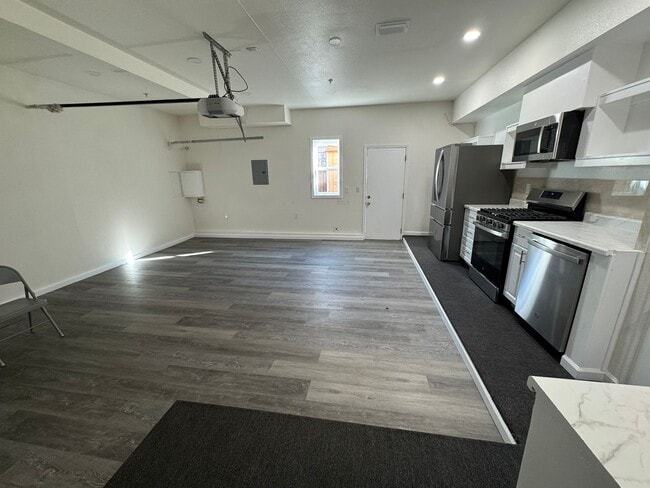 Foto del edificio - 37815 Fernwood Ct