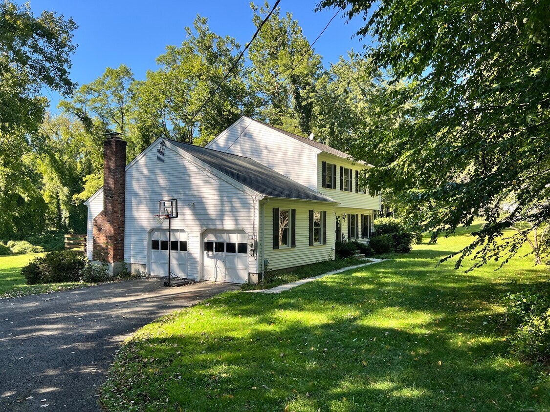 Primary Photo - 23 Taylor Rd