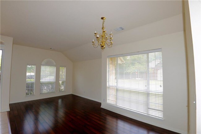 Building Photo - 750 Turtle Cove Blvd