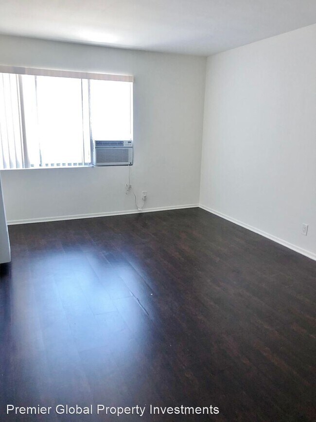 Foto del edificio - 1001 N Gardner St