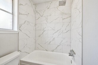 Building Photo - 23203 Pennsgrove Rd