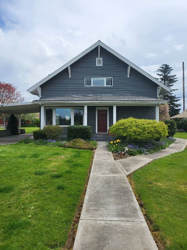 Building Photo - STATUS: *RENTED*| R98C | $2095.00