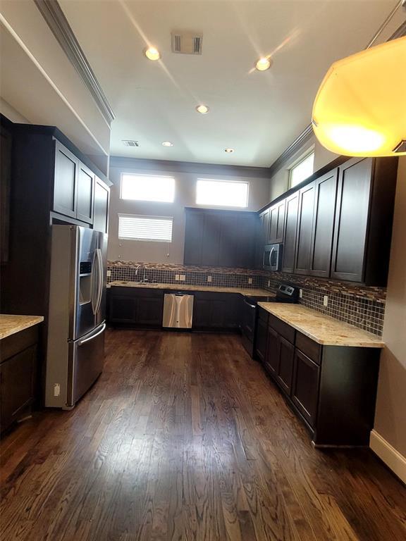 Foto del edificio - 2307 Camden Dr