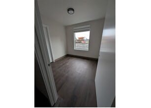 Building Photo - 900 N Oak Harbor St