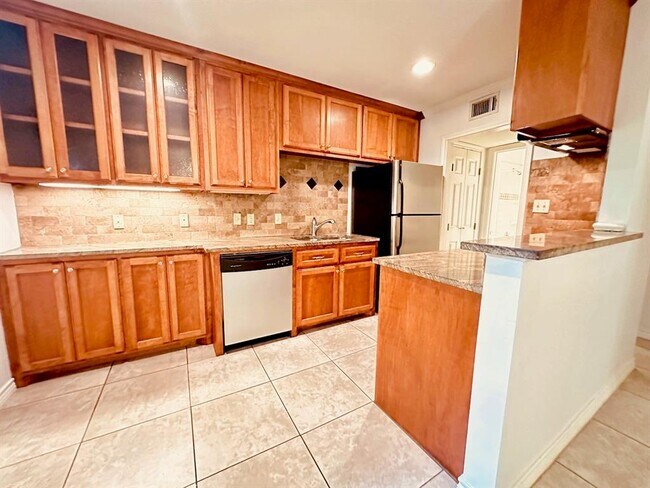 Foto del edificio - 407 E 45th St