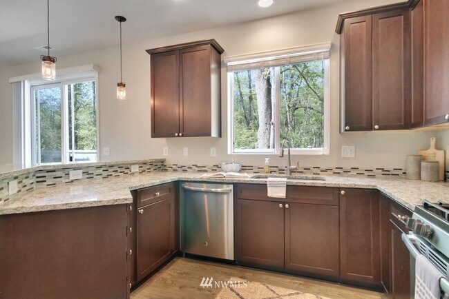 Foto del edificio - 16716 80th Ave Ct E