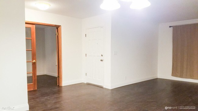 Foto del edificio - 141 Farnham Ct