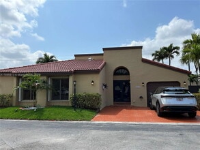 Building Photo - 8910 SW 4th Ln