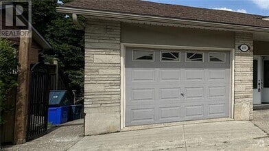 Building Photo - 406 Erb St. W