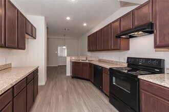 Building Photo - 3907 Calgary Cir
