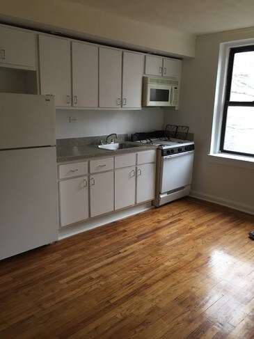 Foto del edificio - Lovely Studio in Woodside, Queens