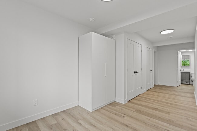 Photo du bâtiment - 8280 Av Des Vendéens