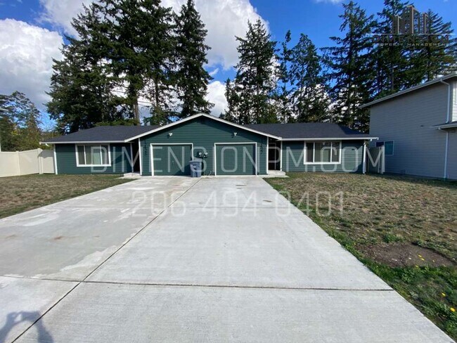 Foto del edificio - Wonderful 2 bed/1 bath duplex with firepla...