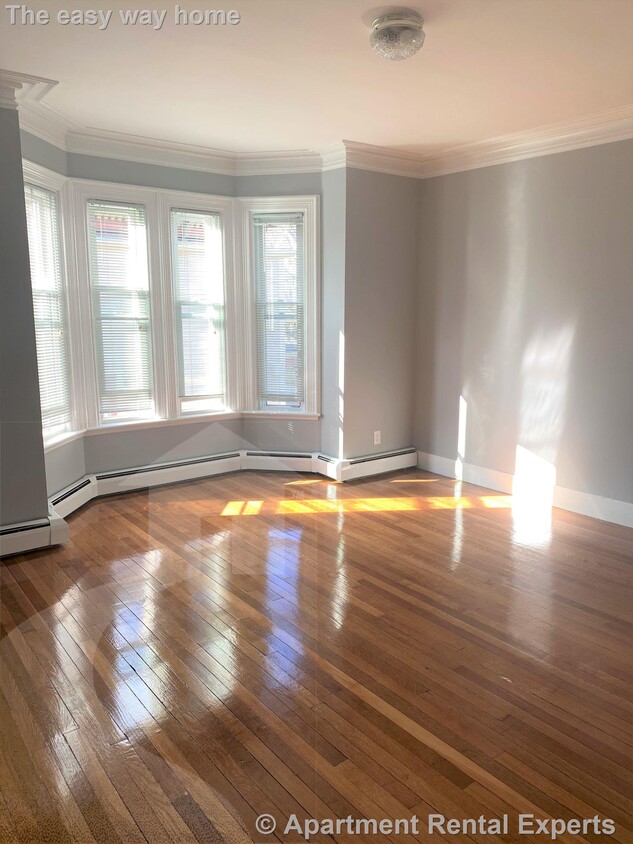 Primary Photo - 37 Spring St