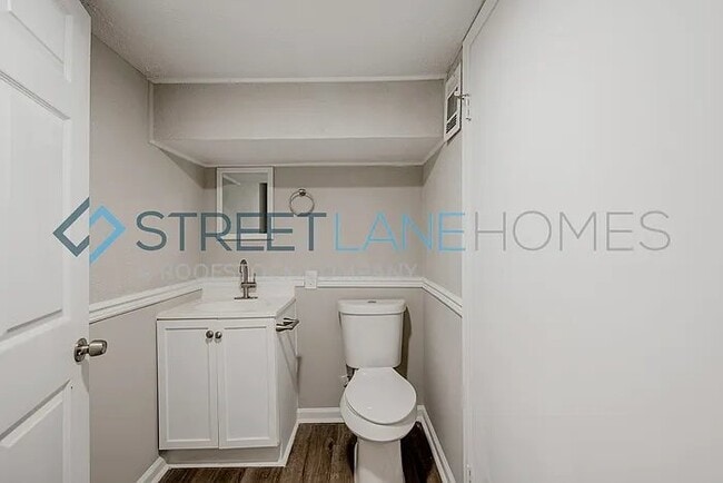 Foto del edificio - 3009 21st Ave
