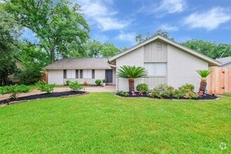 Building Photo - 4511 Ravine Dr