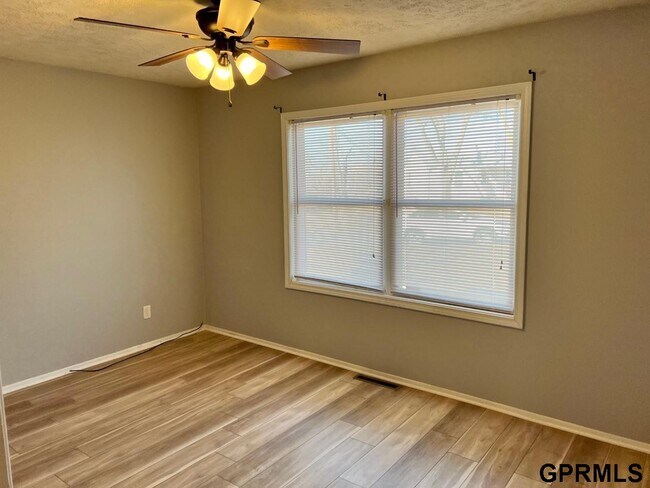 Building Photo - 3905 Overlook Cir
