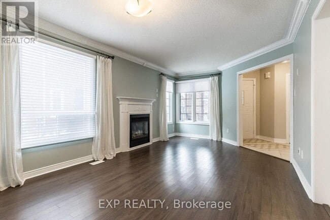 Building Photo - 32 Pavin Crescent