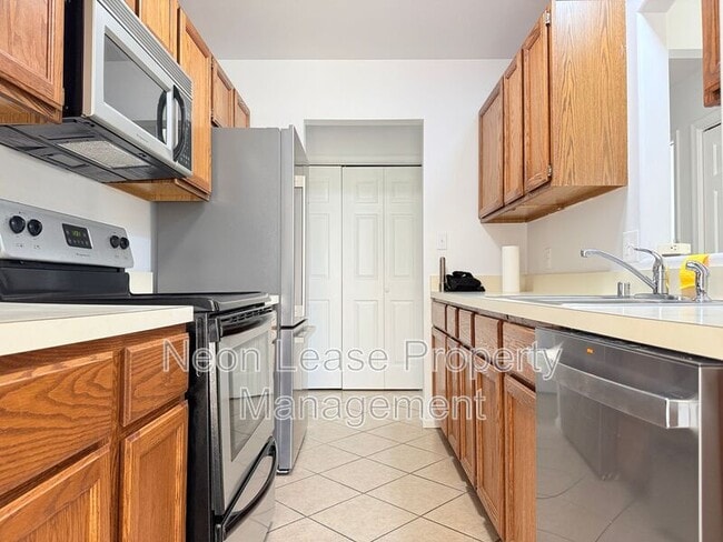 Foto del edificio - 400 Franklin St