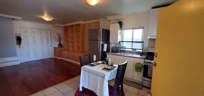 Foto del edificio - 2700 Rawson St