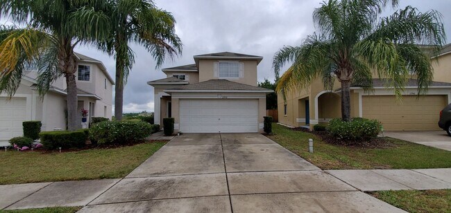 Foto del edificio - Beautiful 3-Bedroom, 2.5-Bathroomn Home in Riverview