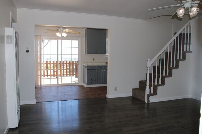 Foto del edificio - **COMING SOON**  3 Bedroom + Bonus Room, 1...