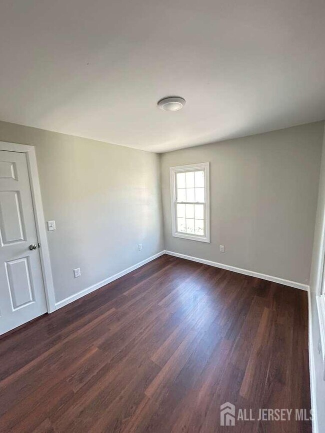 Foto del edificio - 8 Hampton St