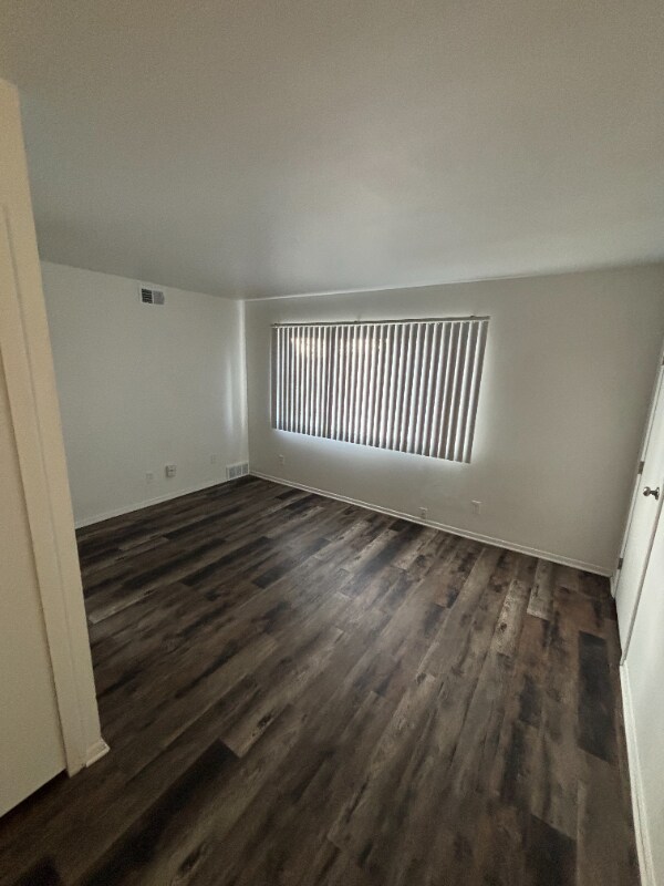 Building Photo - 4471 High St