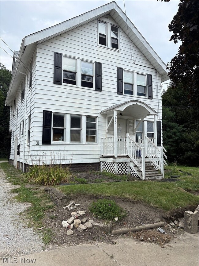 Building Photo - 775 Excelsior Ave