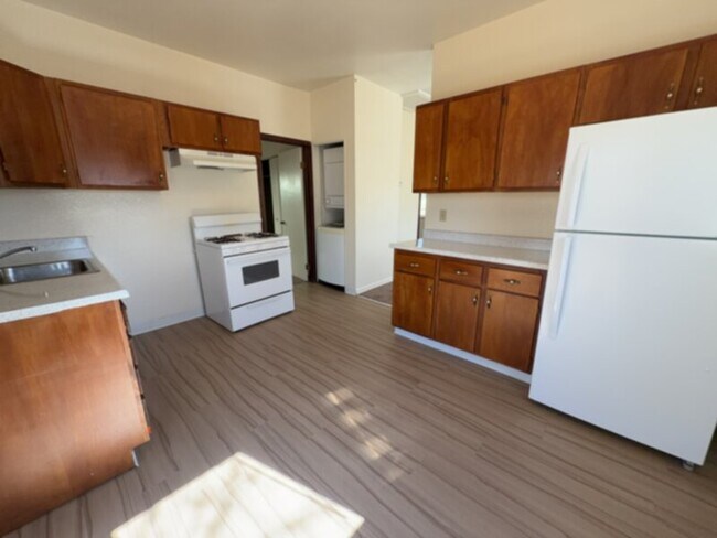 Foto del edificio - Centrally located one level charmer, located close to the Weidner Field and all that downtown Colora