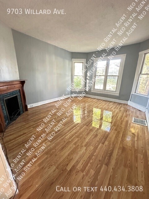 Foto del edificio - 9703 Willard Ave