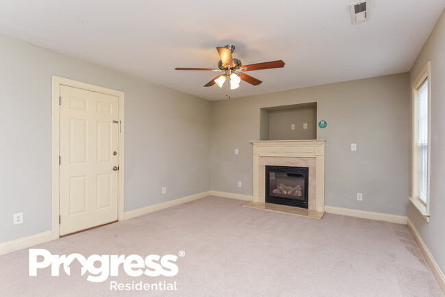 Building Photo - 1505 Dexter Ridge Dr